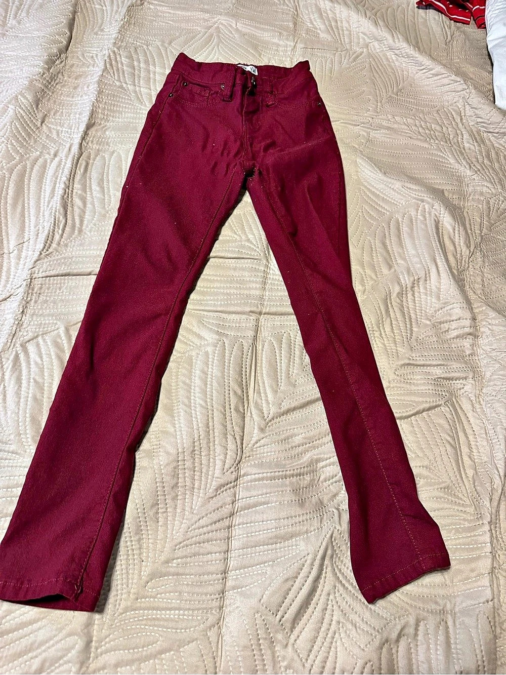 YMI women’s Youth Hyperstretch plum or maroon Skinny Pants Red Size 10